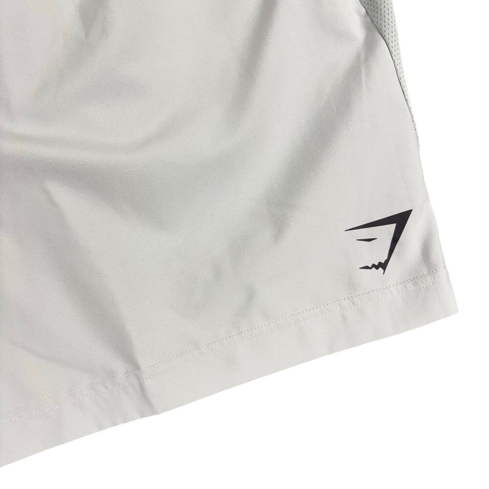 Gymshark Men's Grey Athletic Workout Running Shorts Size XXXL 3XL Mesh Panels - Picture 6 of 10